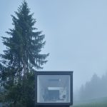 “伸入野外”的Ark小屋，斯洛伐克 / Ark shelter studio