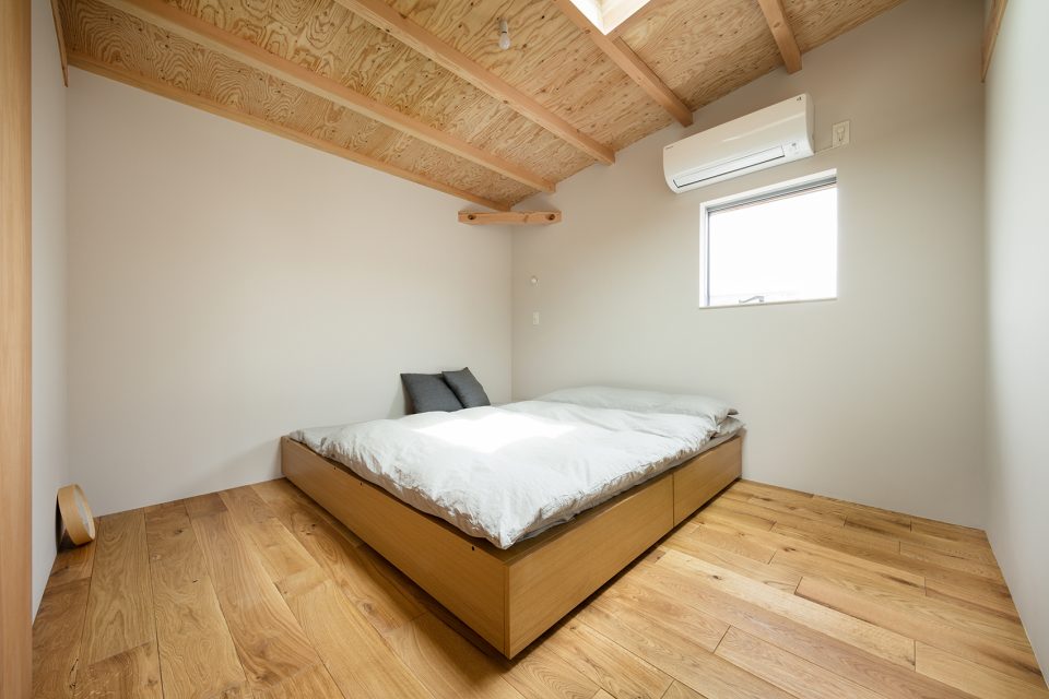House in Mikage SIDES CORE