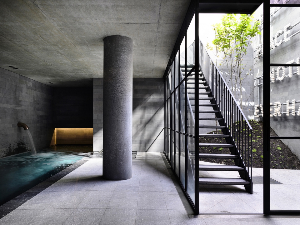 St Vincent’s Place Residence by B.E Architecture