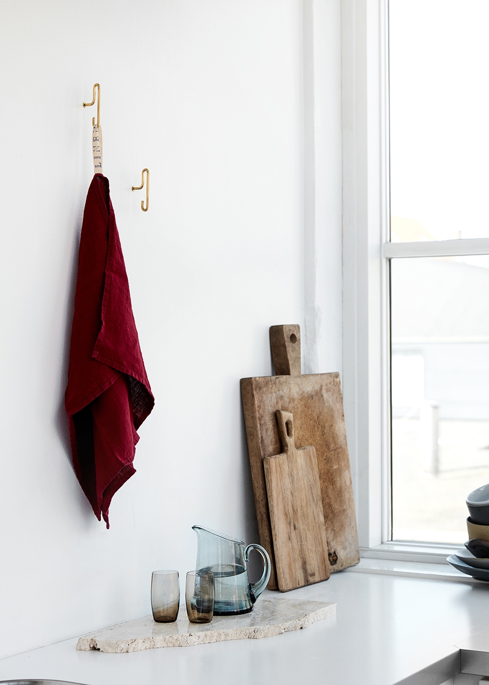 Pinch and Wall Hook By MOEBE