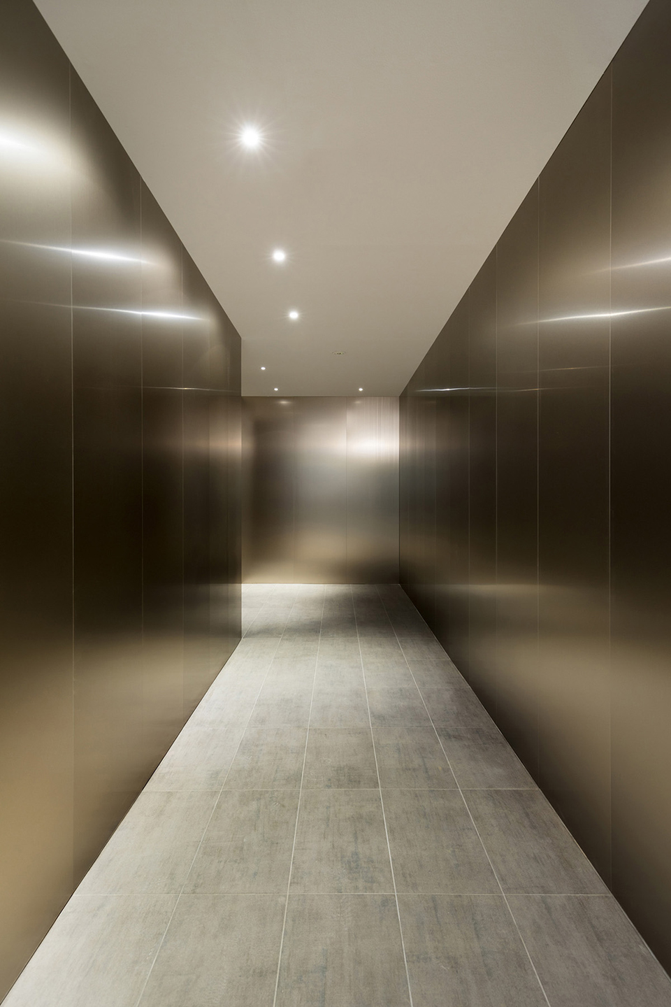 Kugayama South Gate Building by Sasaki Architecture 谷德设计网