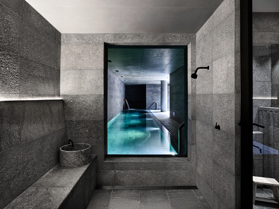 St Vincent’s Place Residence by B.E Architecture