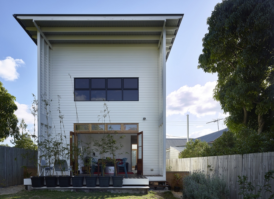 Two Pavilion House by Toussaint and Volz