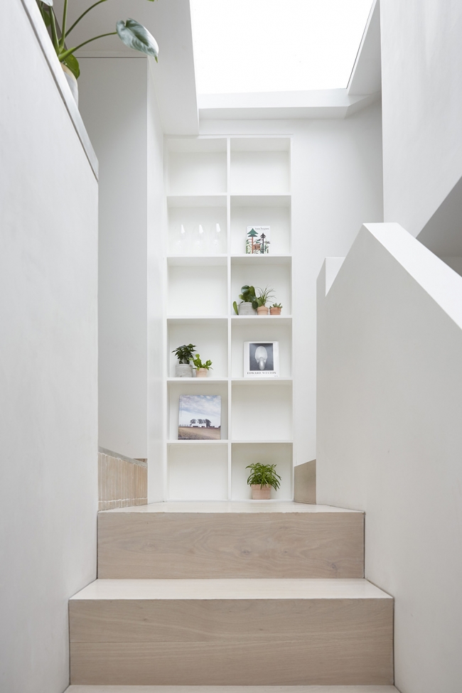 Mews house HUTCH