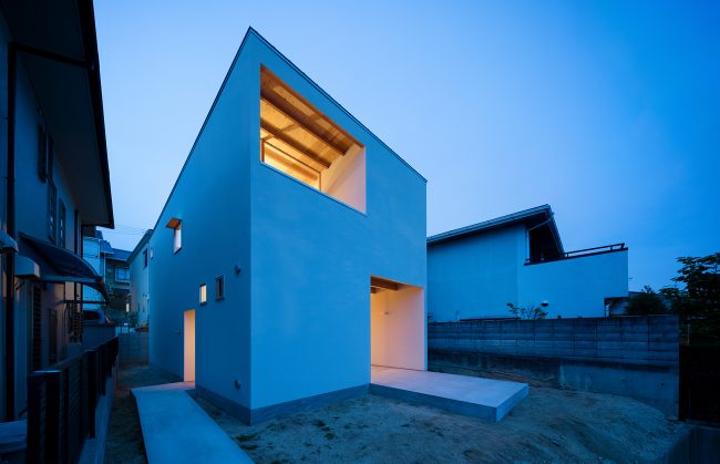 House in Mikage SIDES CORE