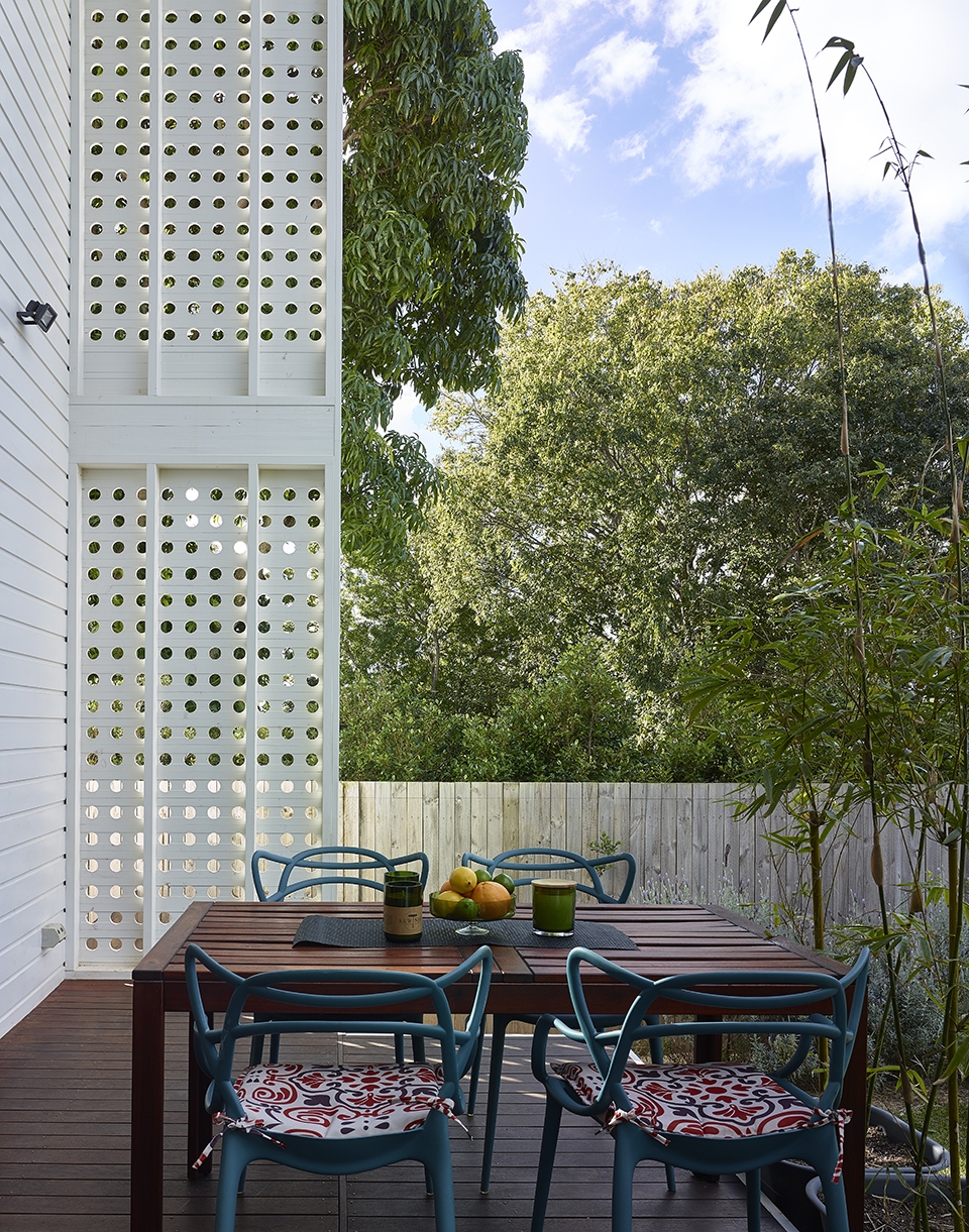 Two Pavilion House by Toussaint and Volz