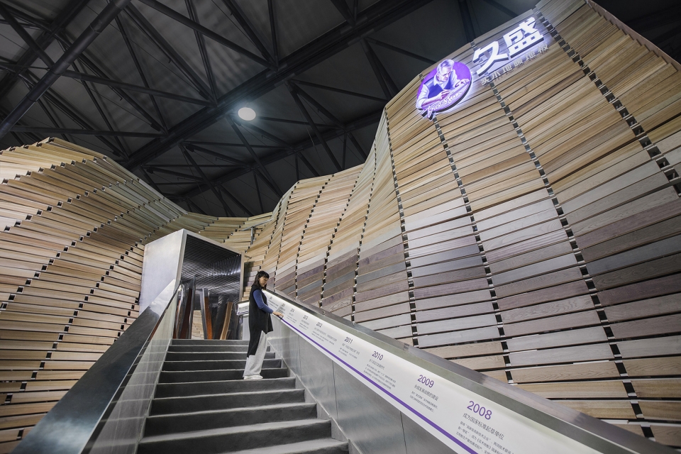 Two Showrooms for Wood flooring brand China by TOWOdesign