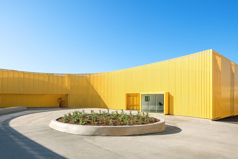 south los angeles high school by brooks scarpa