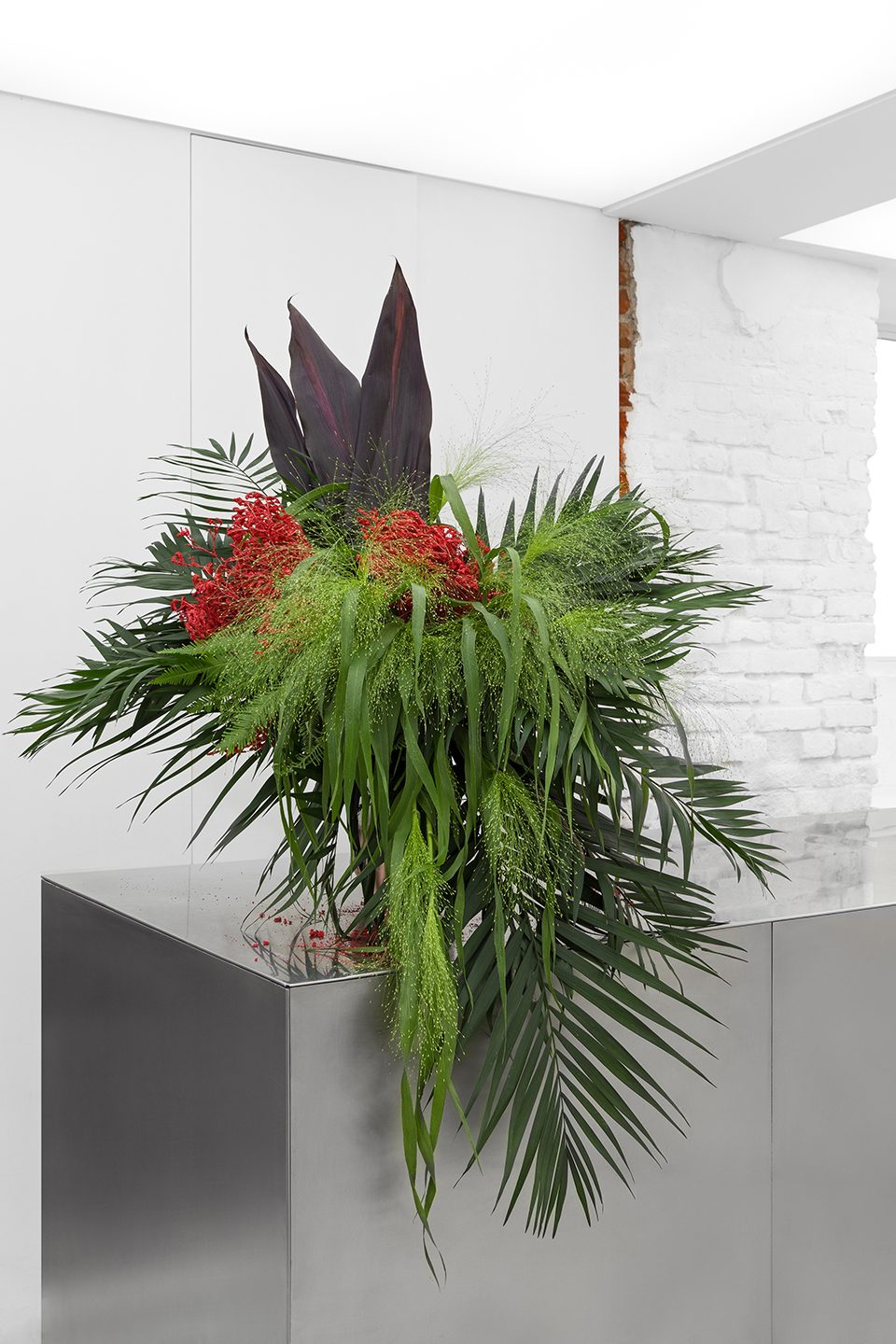 Guapa flower shop by Eduard Eremchuk