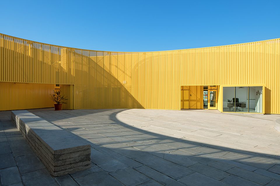 south los angeles high school by brooks scarpa