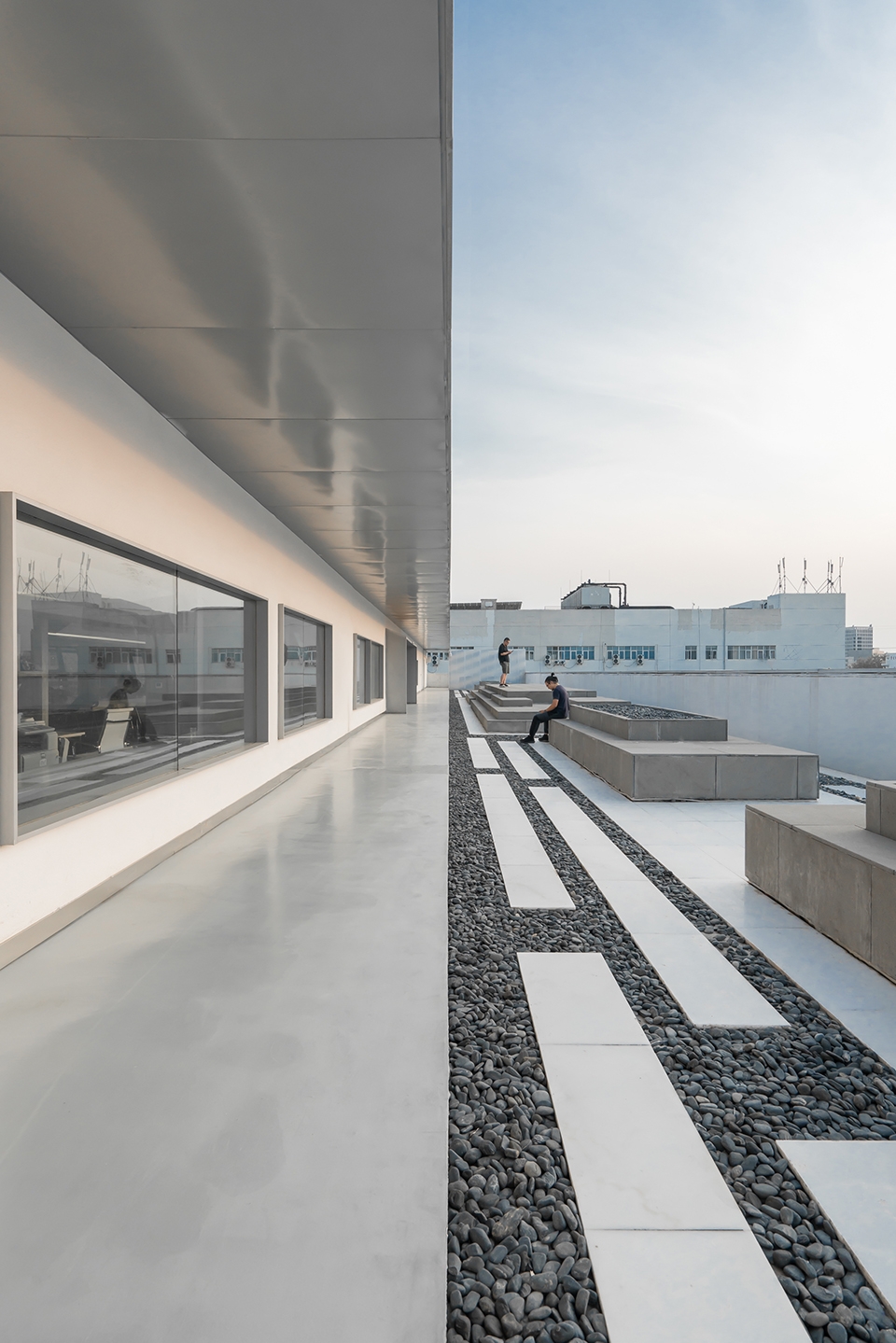 uniteddata wuhan office china by pmt partners