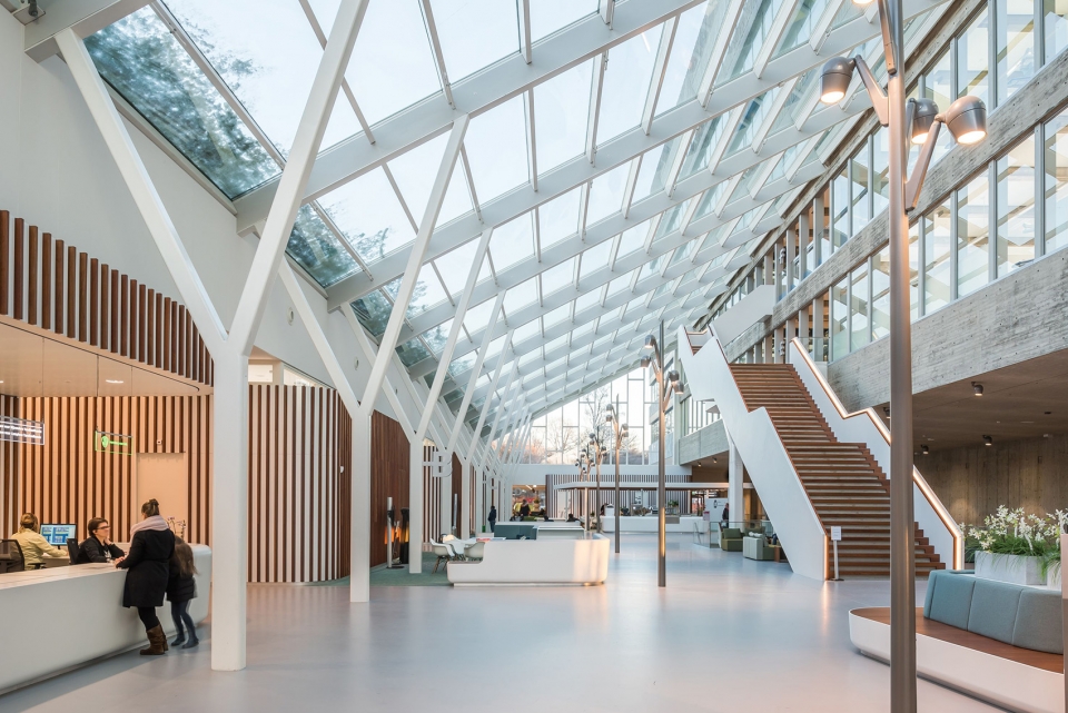 Renovation of the Dental Sciences Building of Radboud University by Inbo