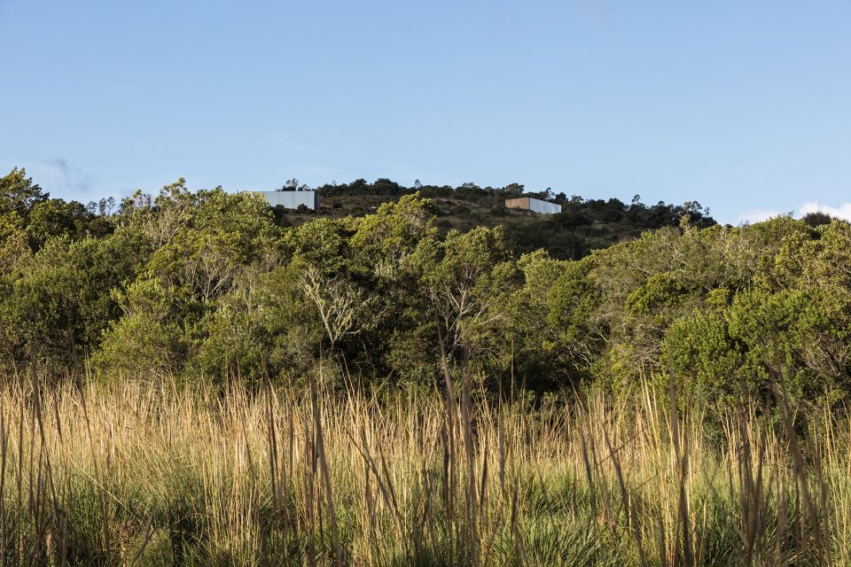 Sacromont shelter MAPA Architects
