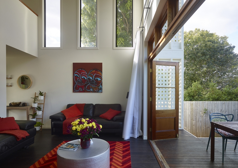 Two Pavilion House by Toussaint and Volz