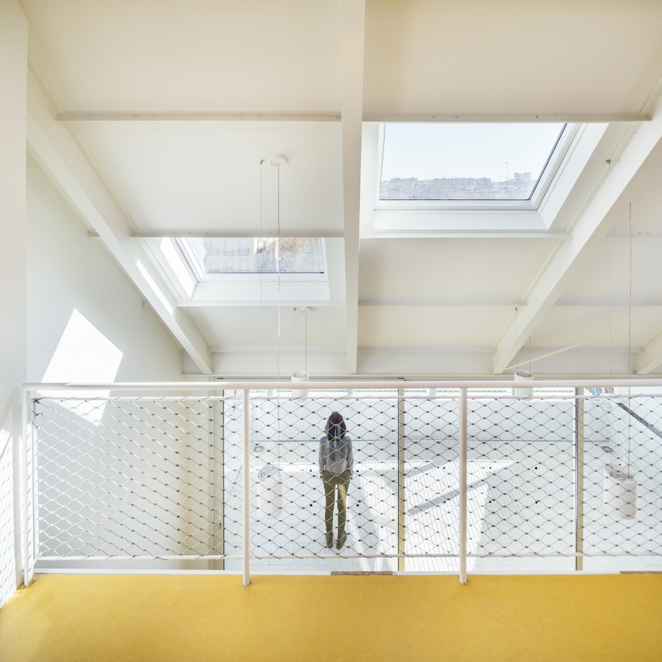 Building Refurbishment for the Save The Children Foundation by elii