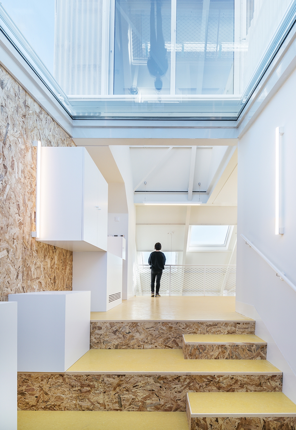 Building Refurbishment for the Save The Children Foundation by elii