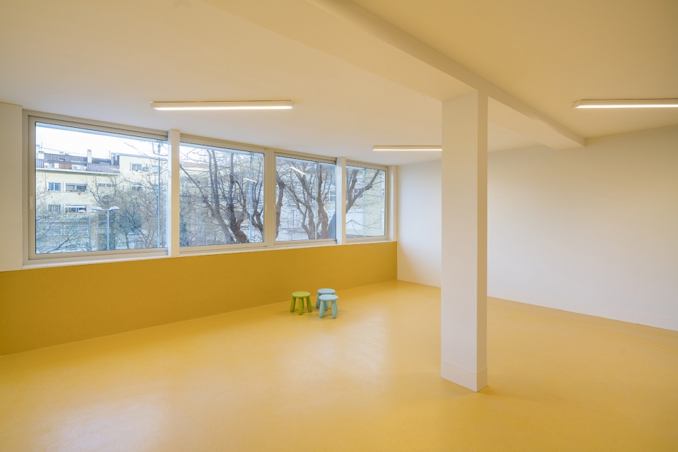 Building Refurbishment for the Save The Children Foundation by elii