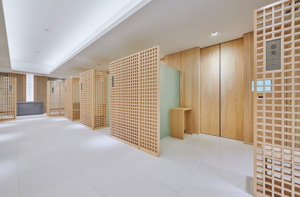 Mansyouzan Sinkyouji Kuramaeryoen Ossuary by naoyamatsumoto design
