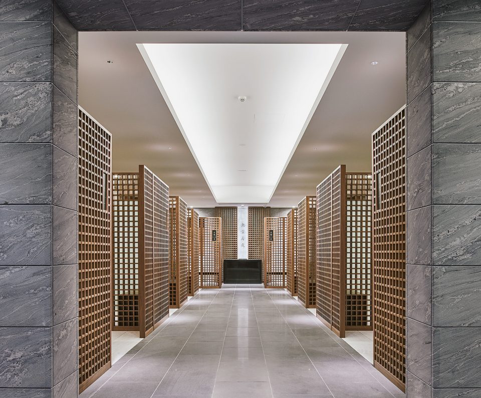 Mansyouzan Sinkyouji Kuramaeryoen Ossuary by naoyamatsumoto design