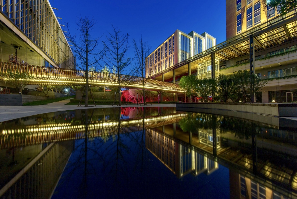 CFLD innovation center China by Auna design