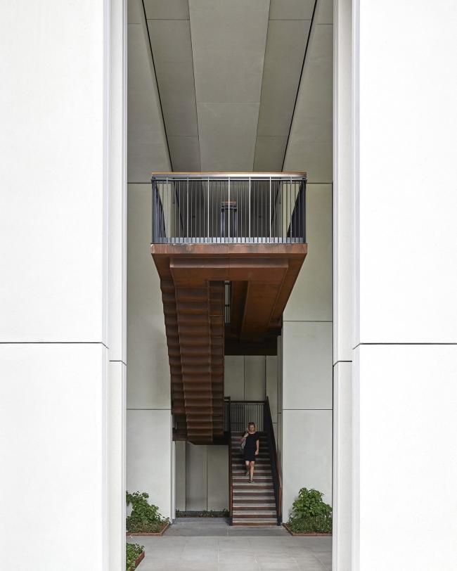London Wall Place England by Make Architects