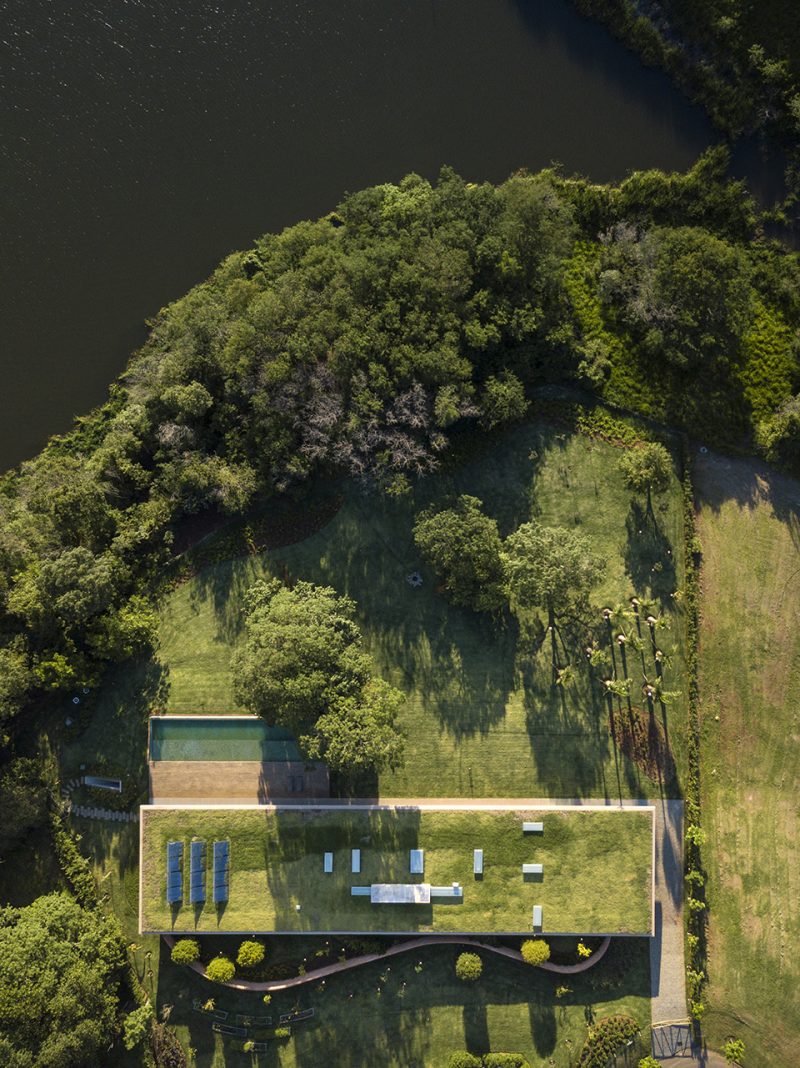 Planar house Brazil by Studio mk27