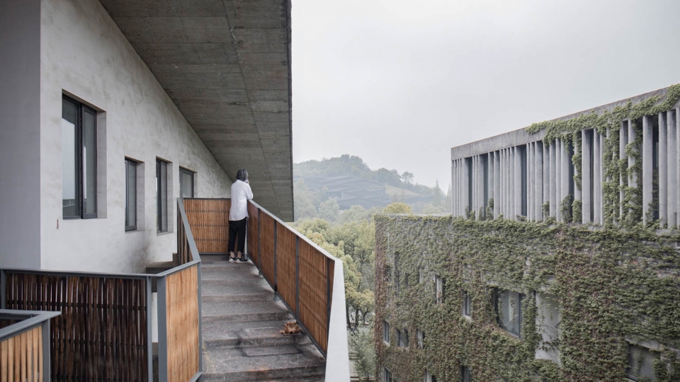 Hangzhou Modern Architecture Map by Yang Tianzhou