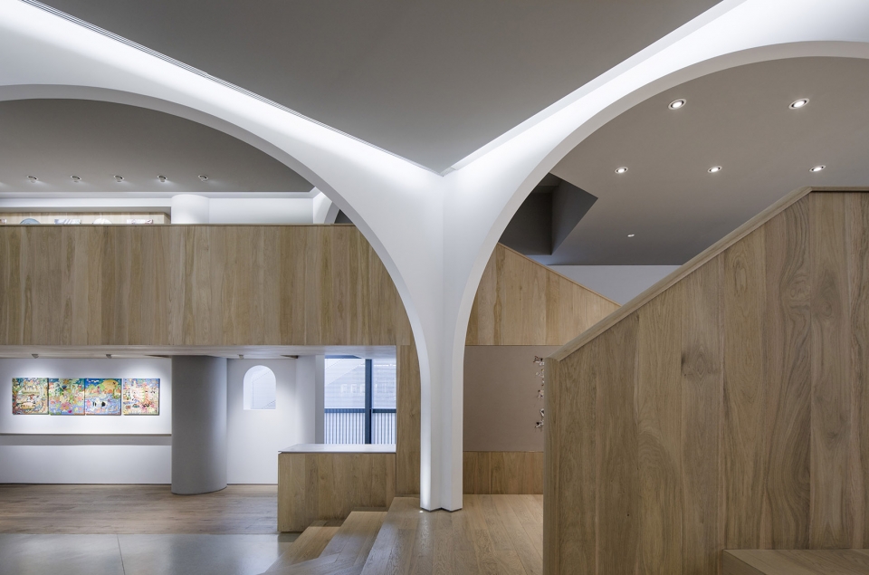 U concept gallery lukstudio