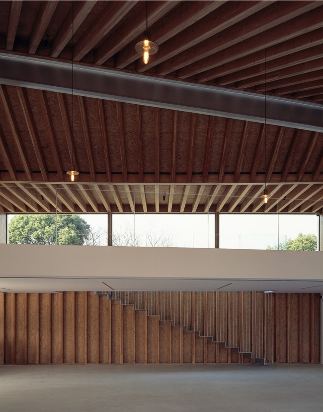 wood structure and steel beam RV club naturalbuild