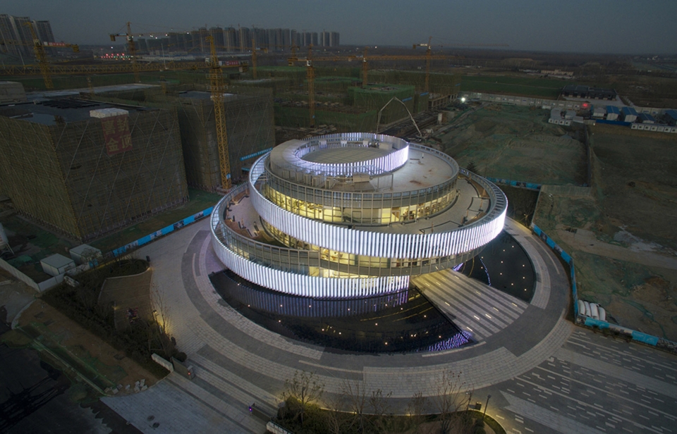 郑州临空生物医药园展示中心，河南 / 维思平建筑设计