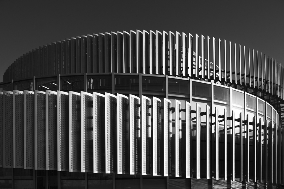 Exhibition Center of Zhengzhou Linkong Biopharmaceutical Park China by WSP ARCHITECTS