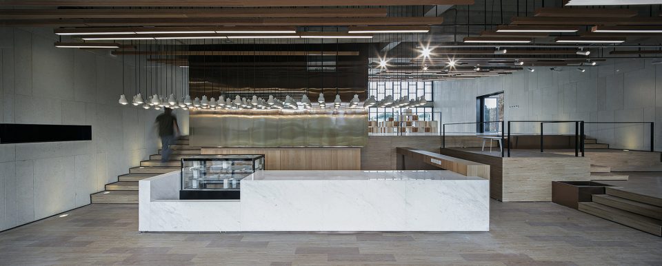 Tingrui Town The culture reception hall in Doushanyi China by UAO