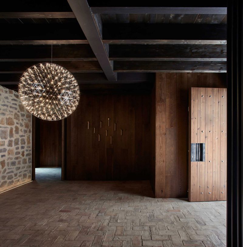 HOUSE IN RUBIELOS DE MORA Spain by Ramon Esteve Estudio