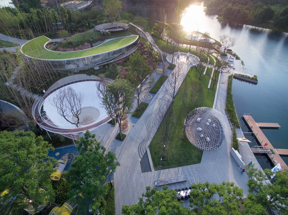 cloud park by Z T STUDIO