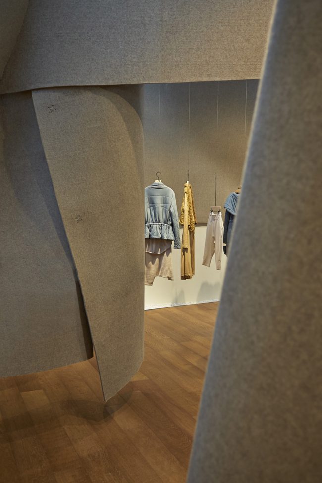 The suspended felt pavilion China by META Project