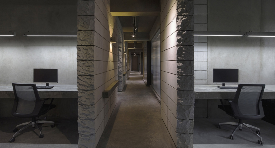Changsha Leading Advertise Office China by Guangdong Infinity Mind Architecture Design