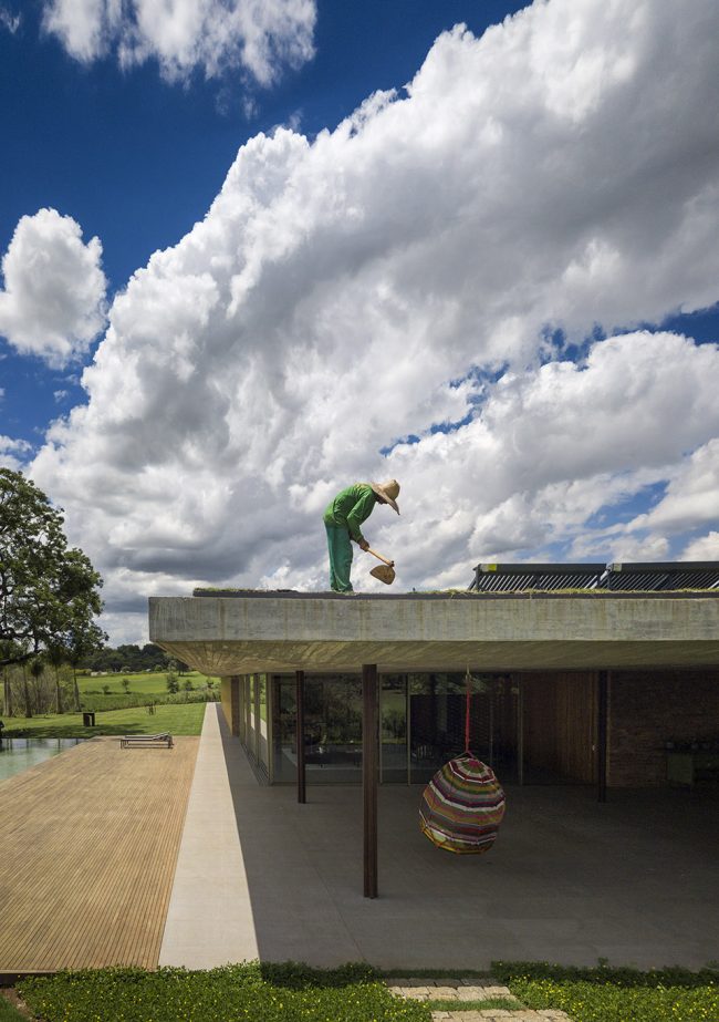 Planar house Brazil by Studio mk27