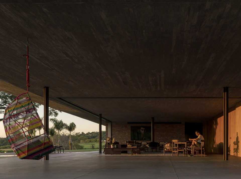 Planar house Brazil by Studio mk27