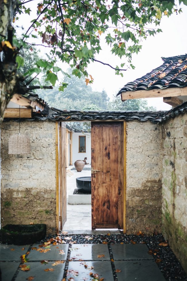 Tea time courtyard China by Shall design