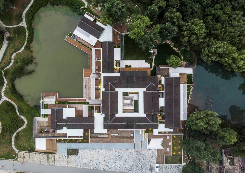 Lodge Creek Hotel China by Monolith Architects