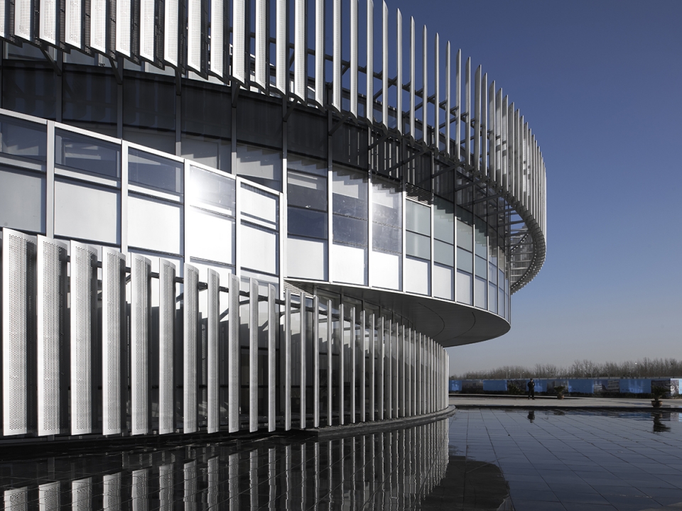 Exhibition Center of Zhengzhou Linkong Biopharmaceutical Park China by WSP ARCHITECTS