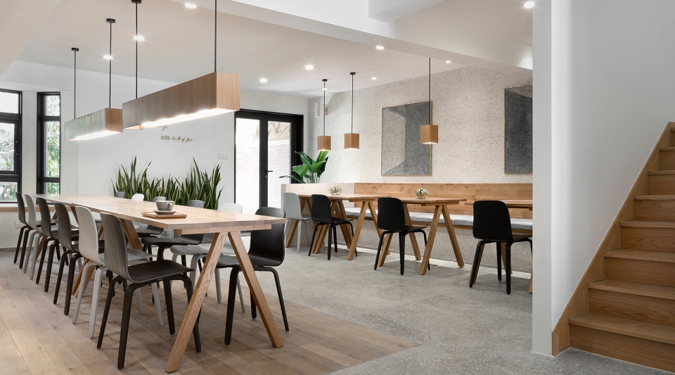 LITTLE WOODS China by DA STUDIO