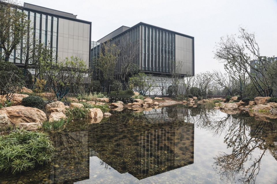Huawei Wuhan Research Development Center China by ennead