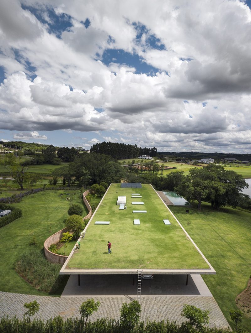 Planar house Brazil by Studio mk27