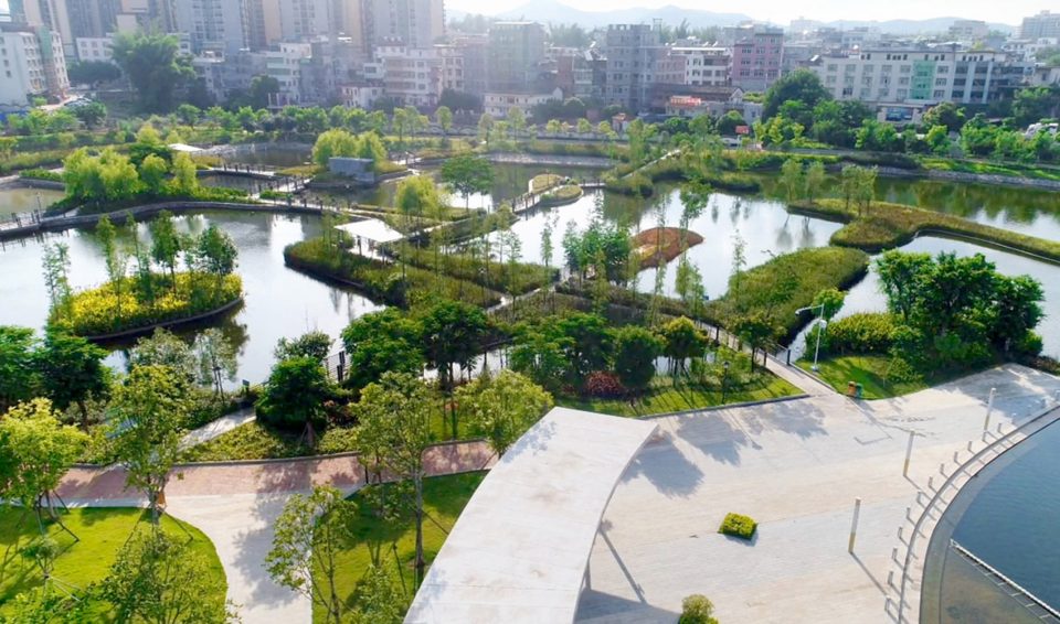 Qinjiang Riverside Wetland Park Guang dong by Palm Design