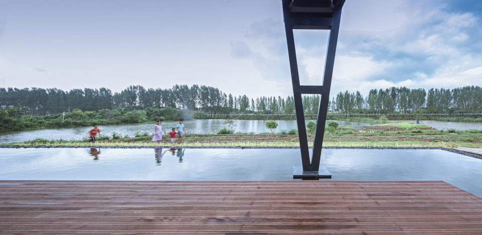 Tingrui Town The culture reception hall in Doushanyi China by UAO