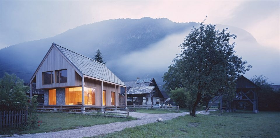 Alpine Hut By OFIS Architects 2 960x473