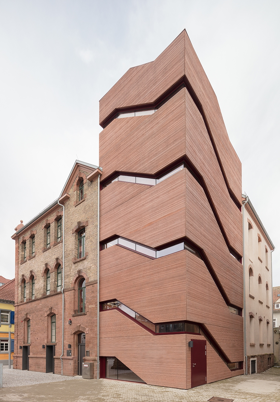 Tonofen factory heneghan peng architects