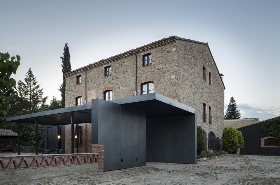 sant marti house by francesc rife studio