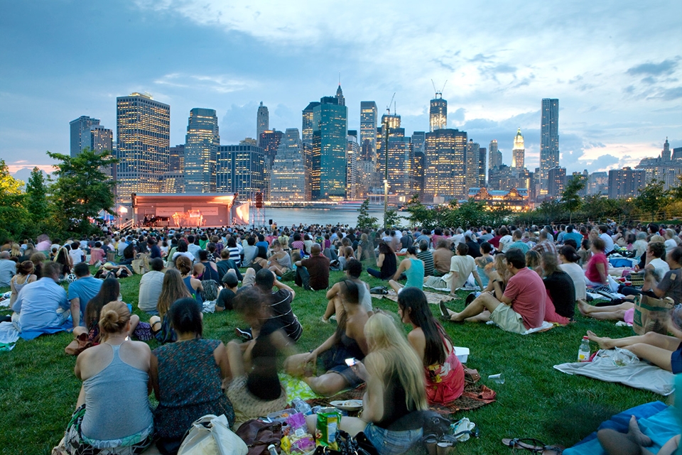 2018 asla general design award of excellence:brooklyn bridge park by michael van valkenburgh associates inc